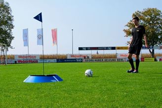 Picture of POWERSHOT® KIT DE 10 CIBLES DE FOOT GOLF AVEC JALON DRAPEAU