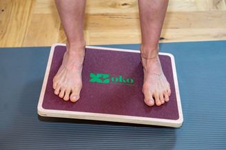 Picture of BALANCE EN BOIS OKO - ROUGE