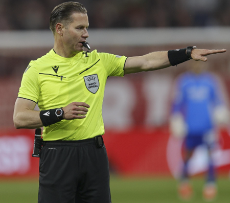 Afbeelding voor categorie scheidsrechter 